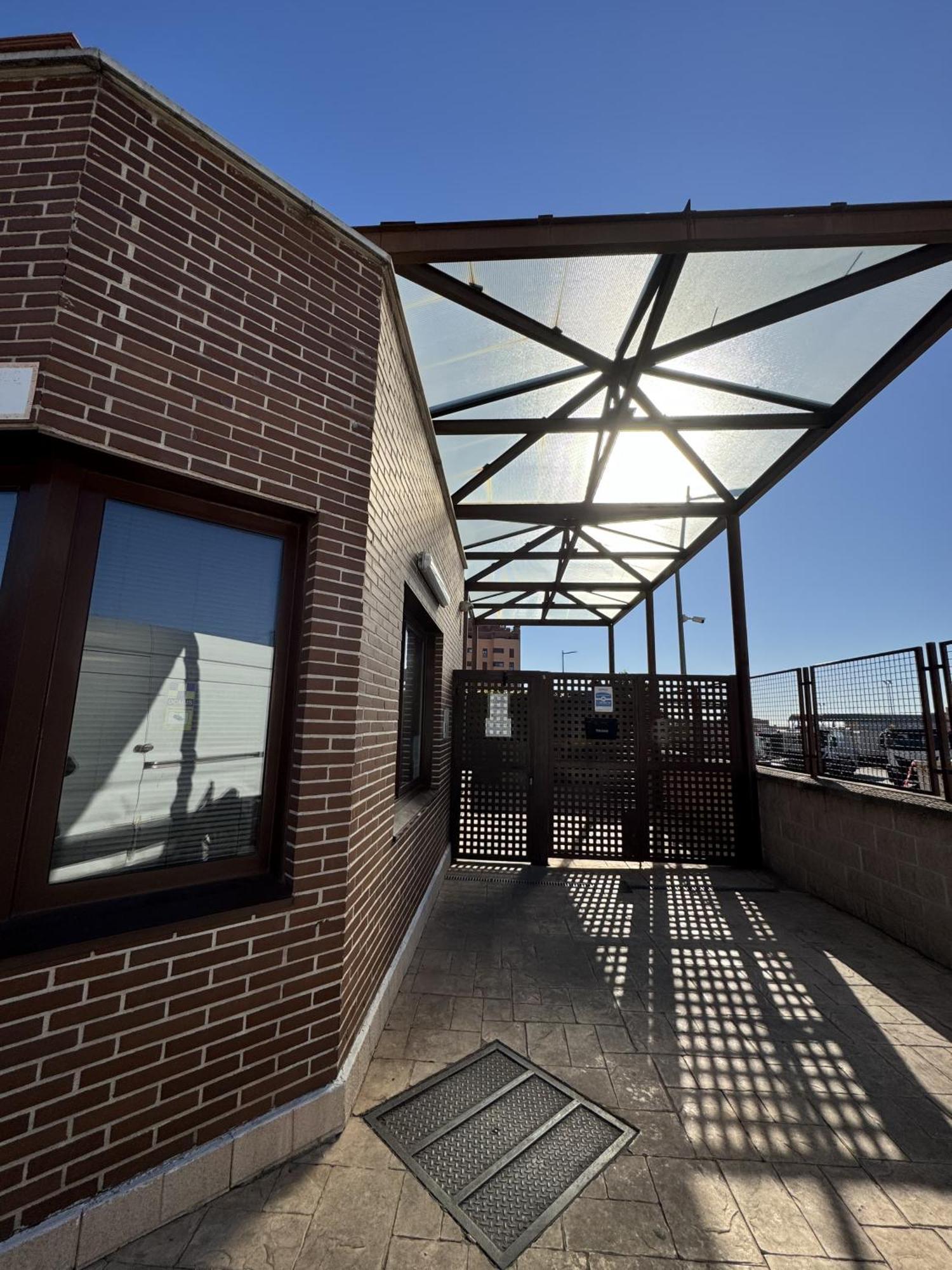 Casa Con Piscina Apartman Madrid Kültér fotó