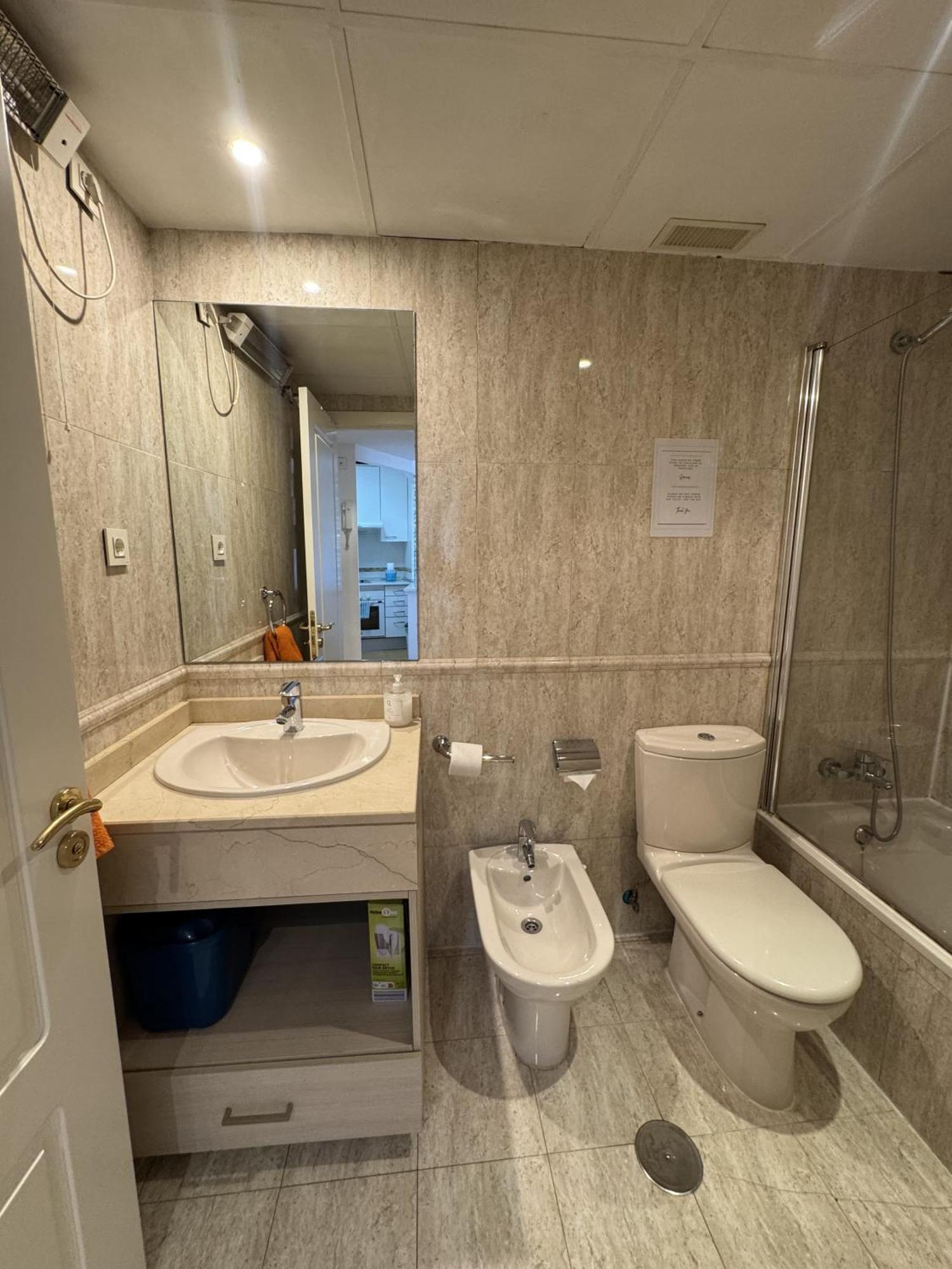 Casa Con Piscina Apartman Madrid Kültér fotó